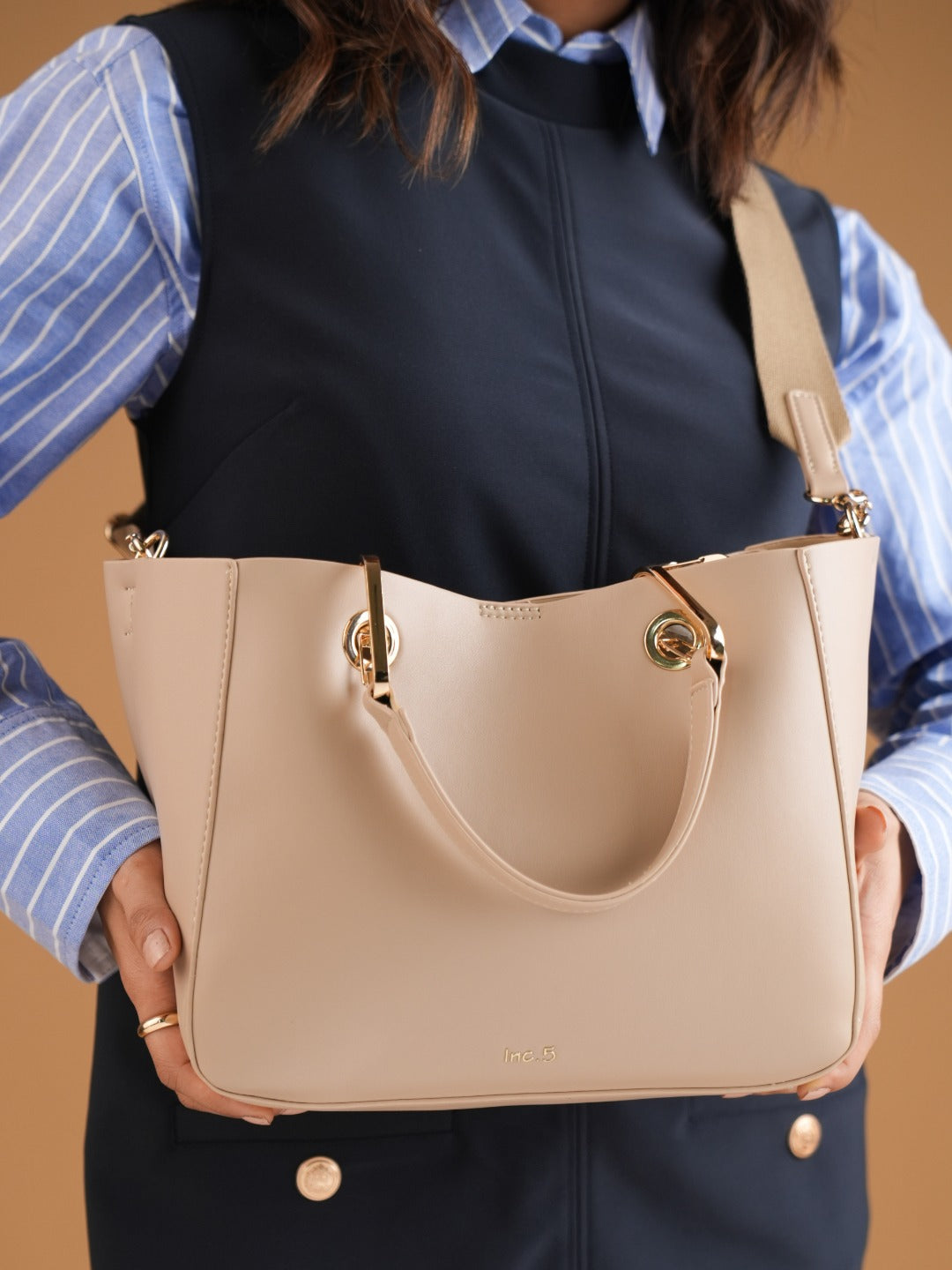 Womens Beige Casual Solid Pattern Handbag With Magnet Lock