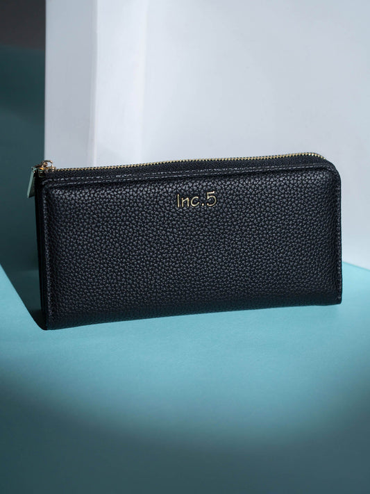 Women's Black Textured Bifold Wallet