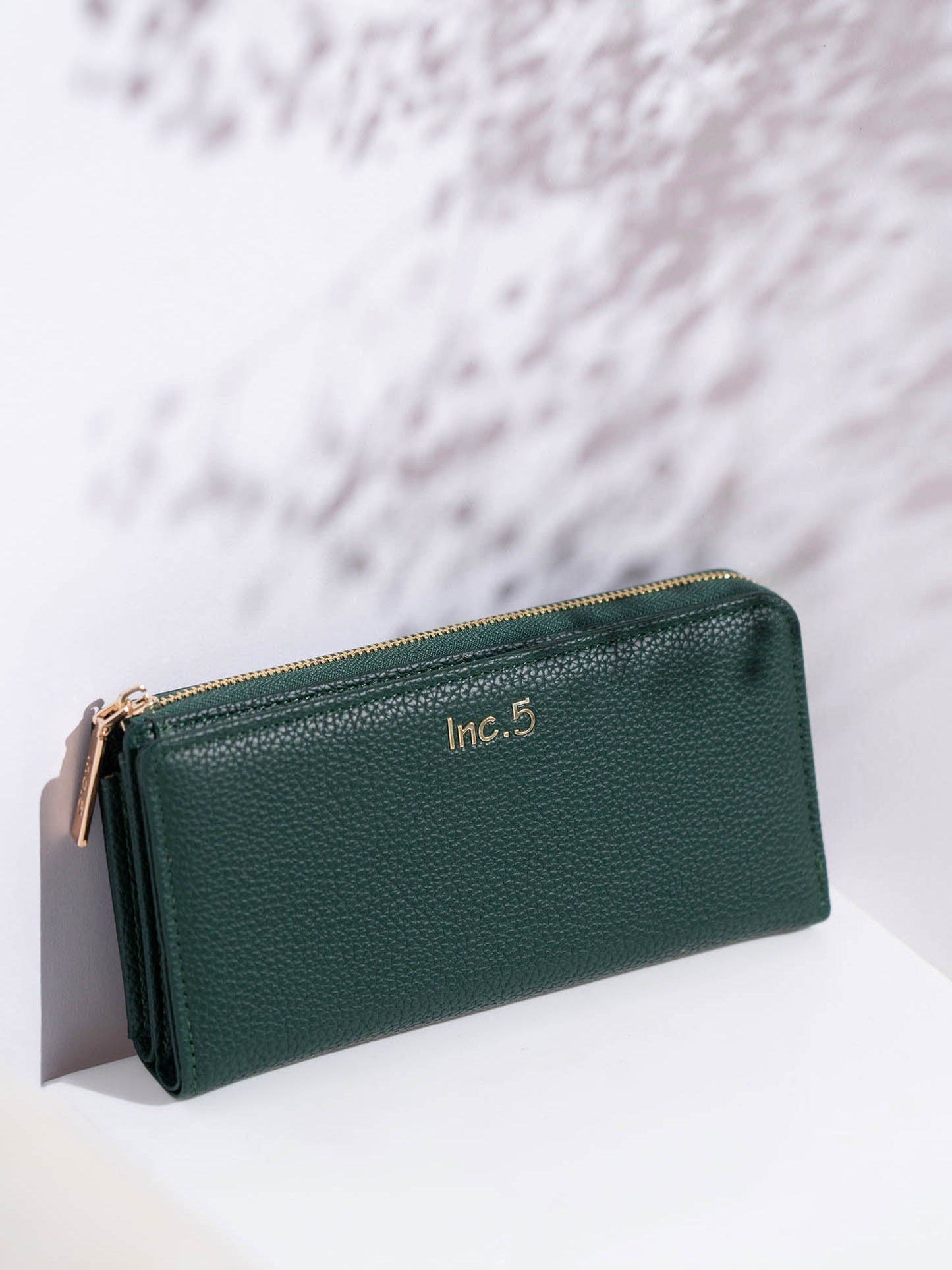 Women's Green Textured Bifold Wallet