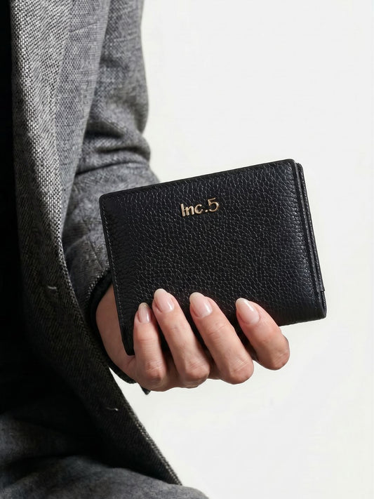Women Black Textured Wallet With Magnet Lock For Casual