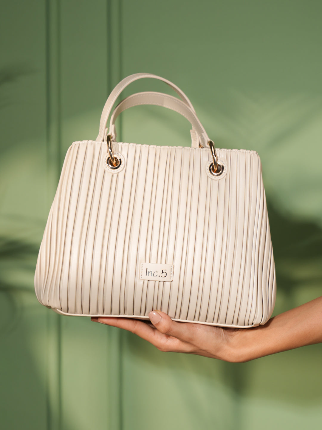 Womens Cream Textured Handbag With Magnet Lock