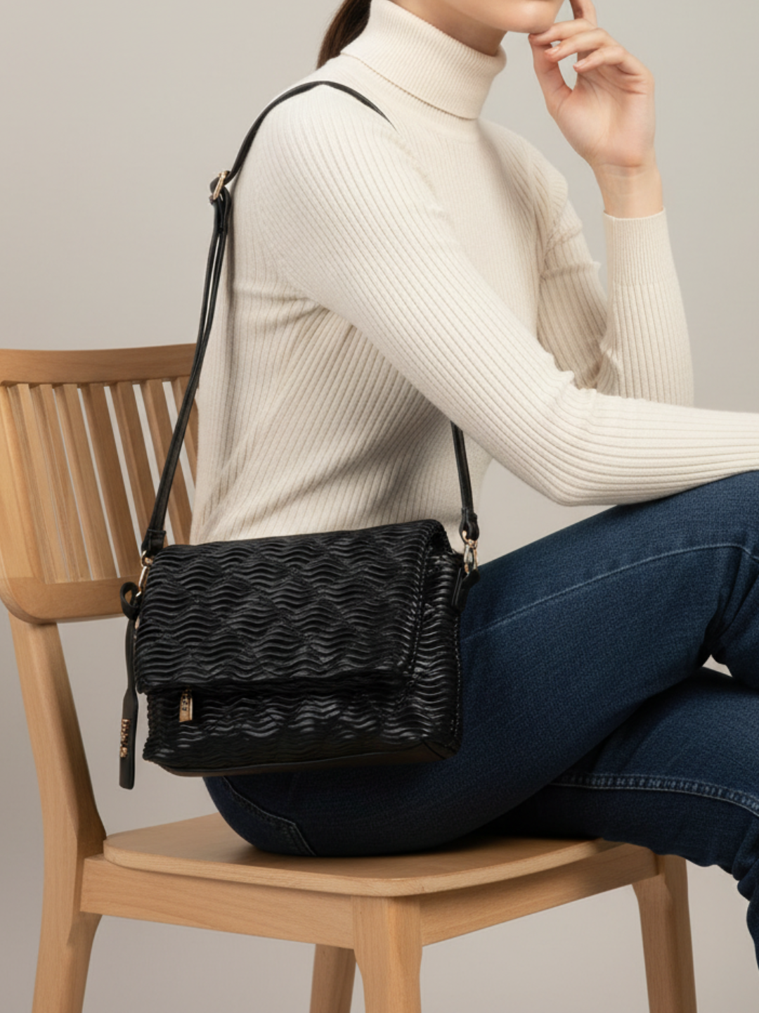 Womens Black Sling Bag With Magnet Button Lock For Party