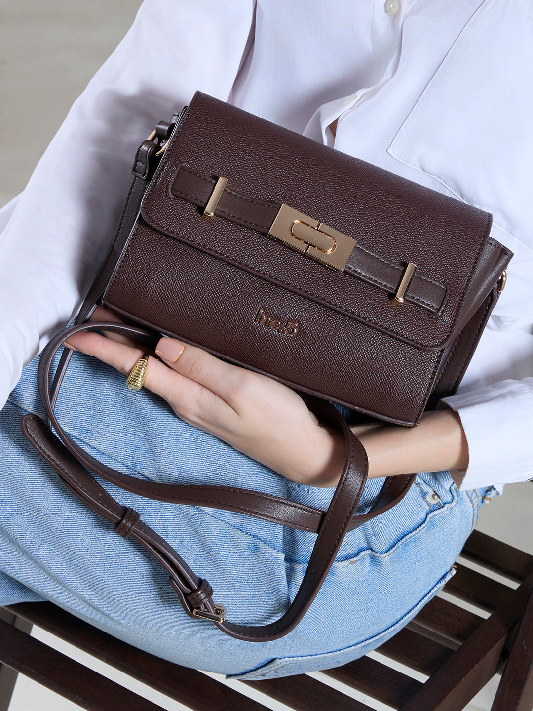 Womens Brown Sling Bag With Magnet Lock For Party Use