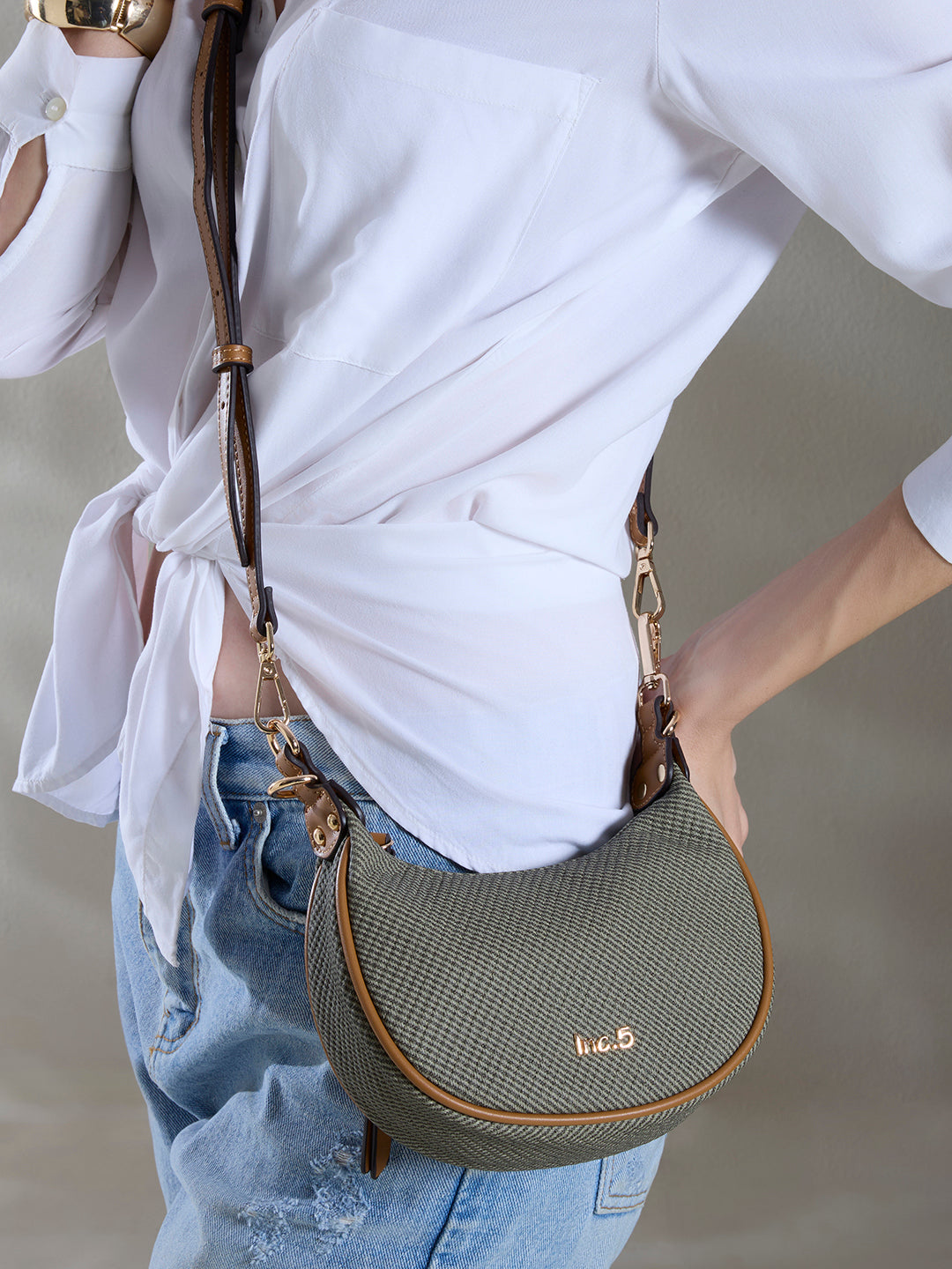 Womens Khaki Shoulder Bag With Others Lock For Party Use