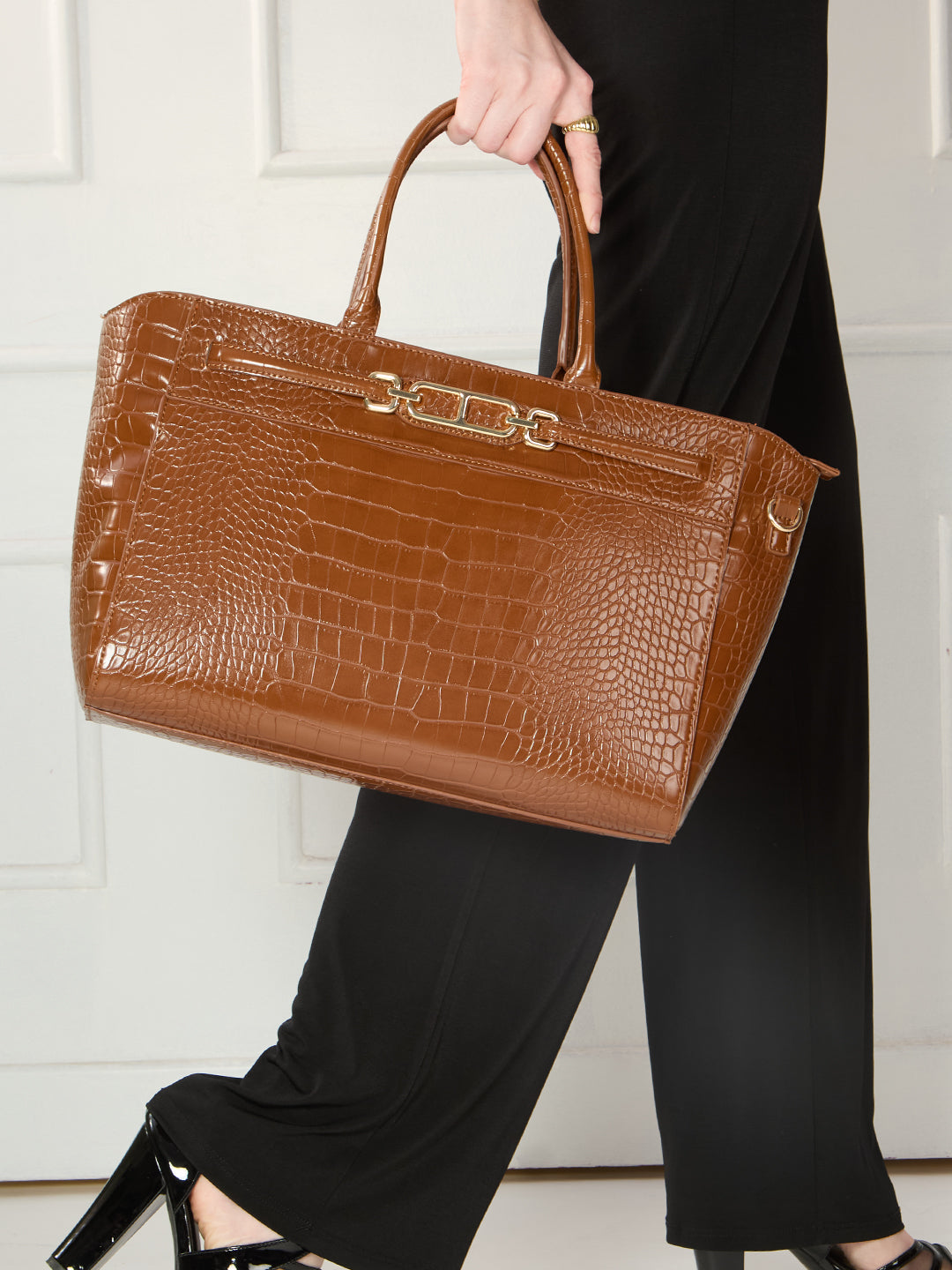 Womens Brown Casual Handbag With Zip Lock