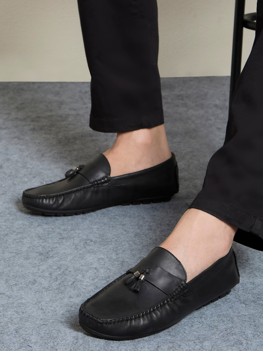 Privo Driving Casual Shoe-Black For Men