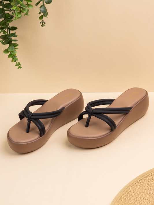 Womens Black Party Wear Solid Round Toe Wedge Heels