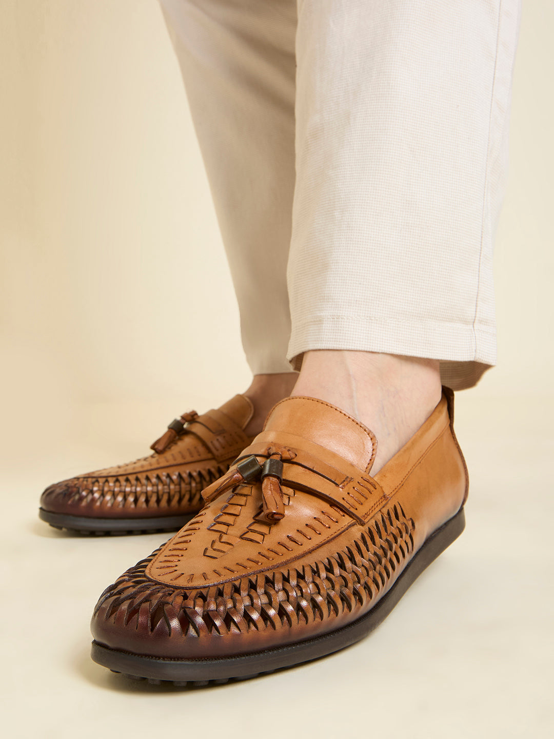 Men Tan Textured Tassel Casual Slip-Ons Loafers