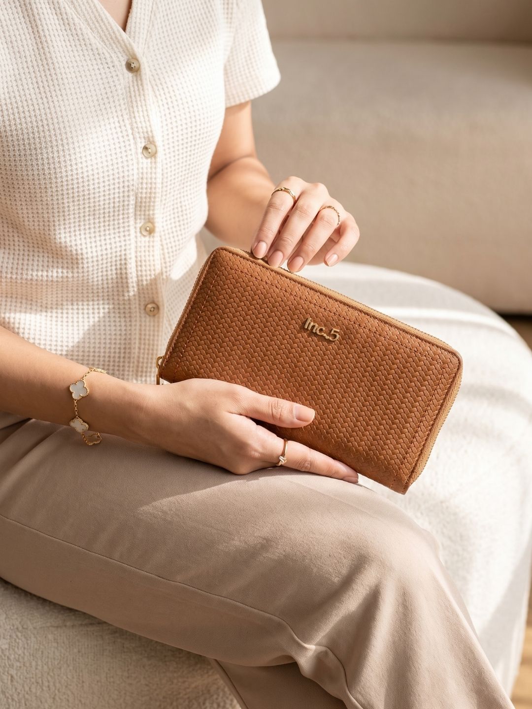 Women Tan Textured Bi-Folds Bag With Zip Lock For Casual