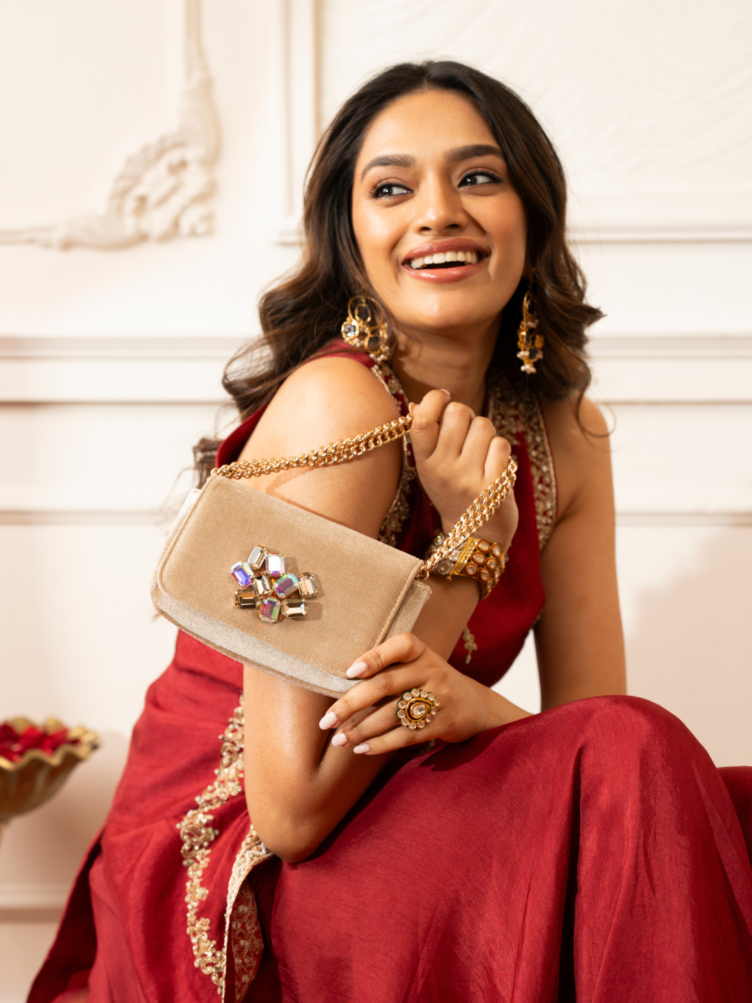 Womens Champagne Clutches With Magnet Lock For Party Use