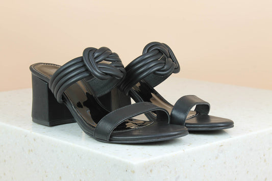 Women Black Solid Block Sandals