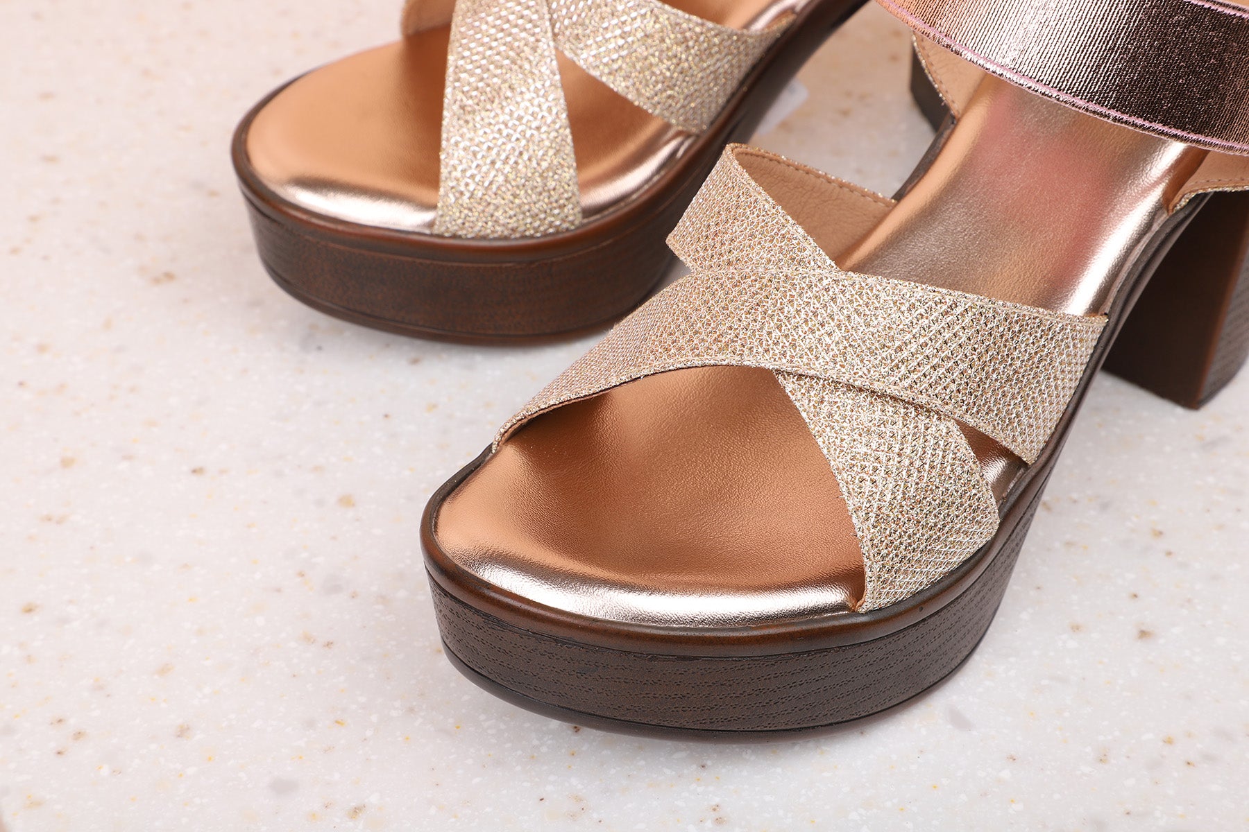 Rose gold best sale platform sandals