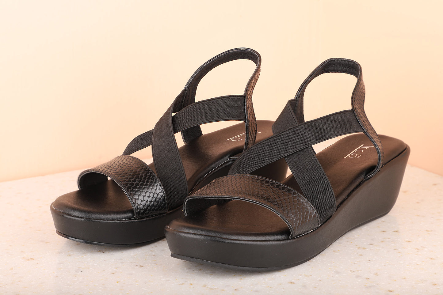 Women Black Solid Wedge Sandals