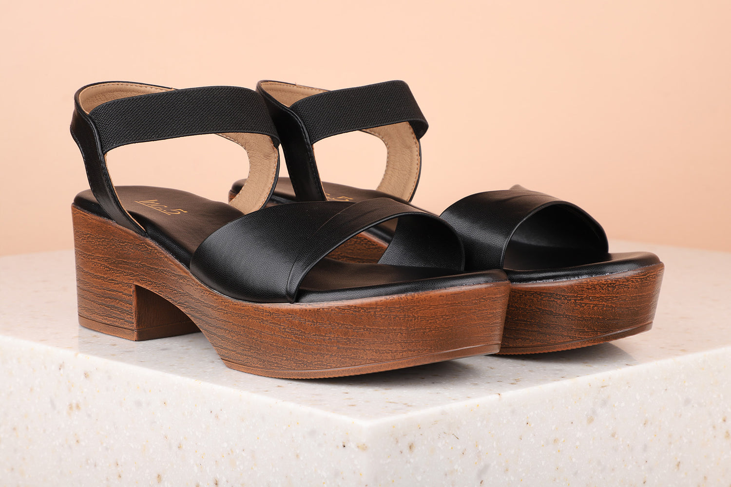 Women Black Solid Sandals