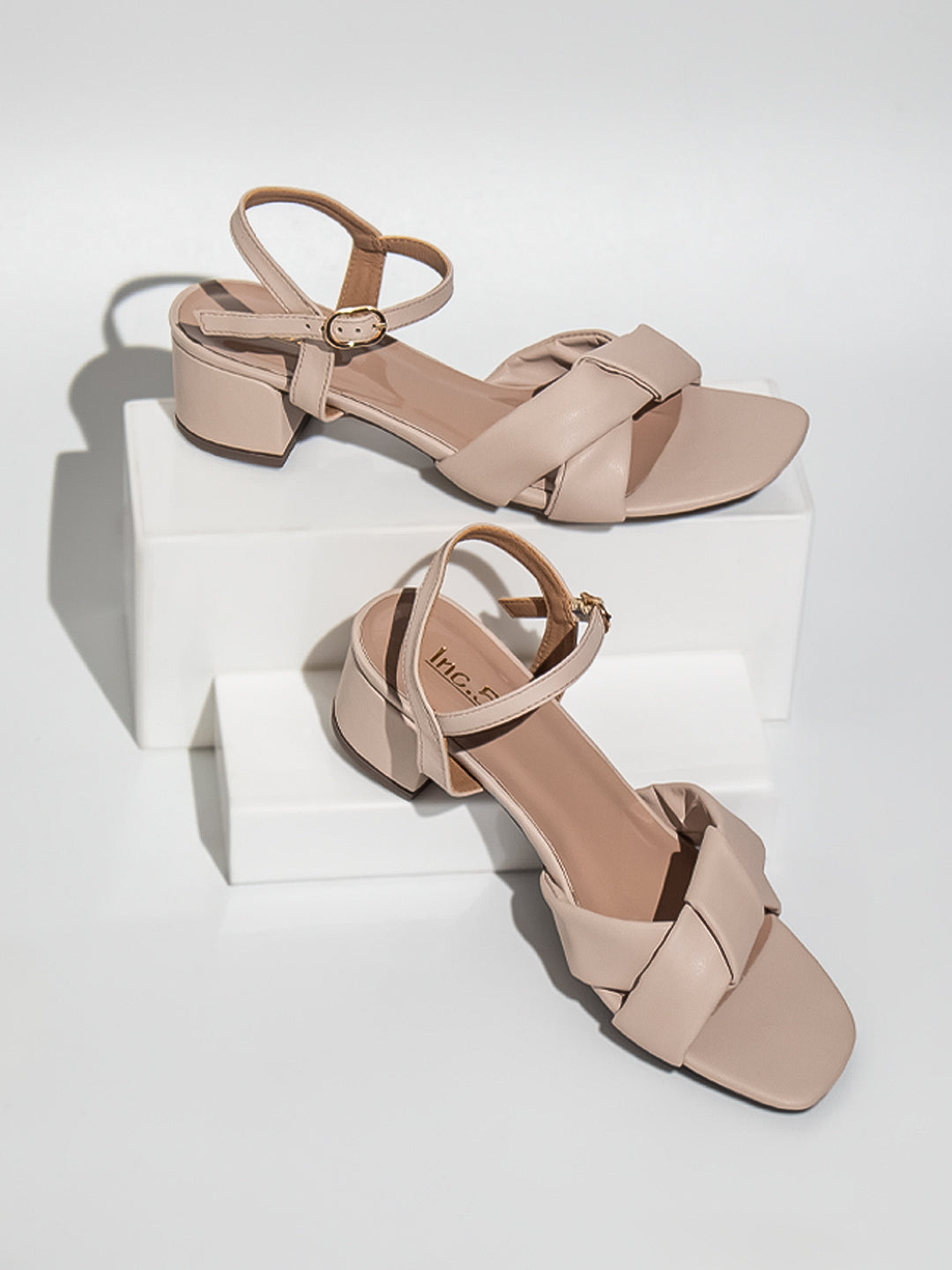 Women Beige Solid Knot Detail Block Heels