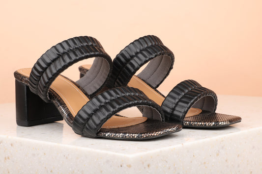 Women Black Textured Block Sandals
