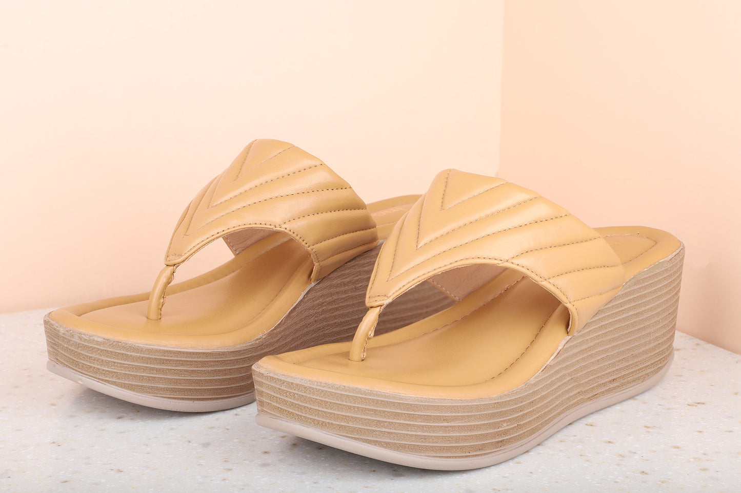 Women Chikoo Solid Wedges Sandals