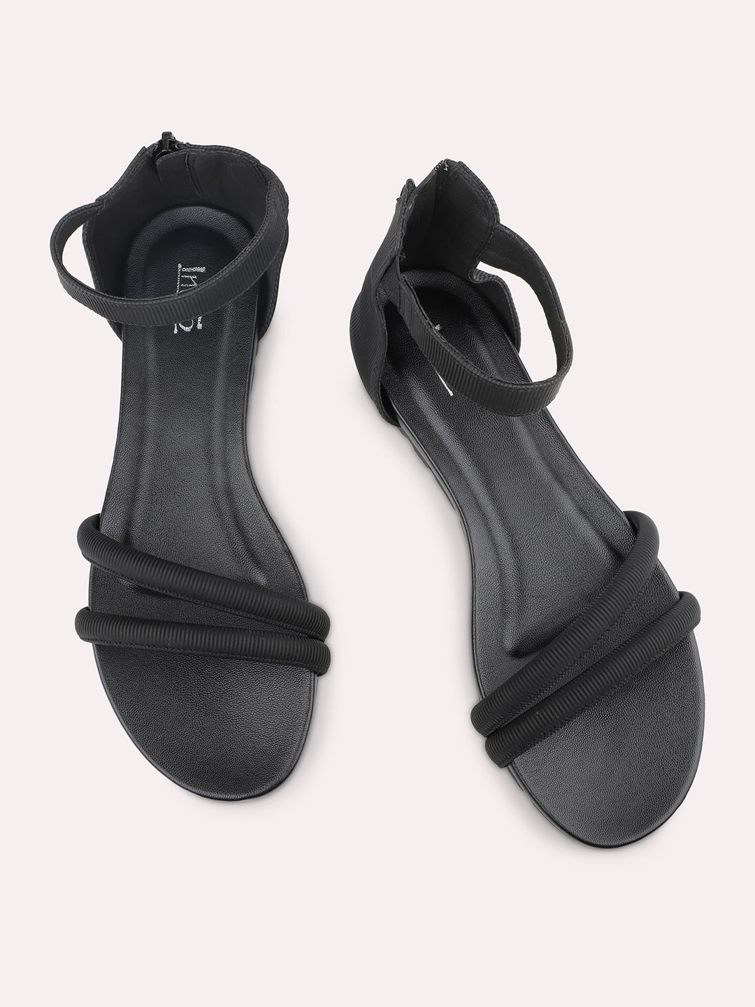 Women Black Solid Flats Sandals