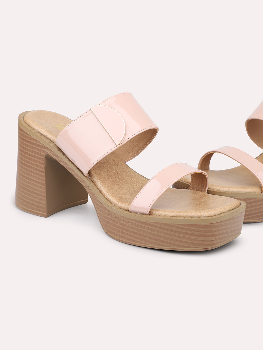 Buy Now Women White Textured Platform Heels – Inc5 Shoes