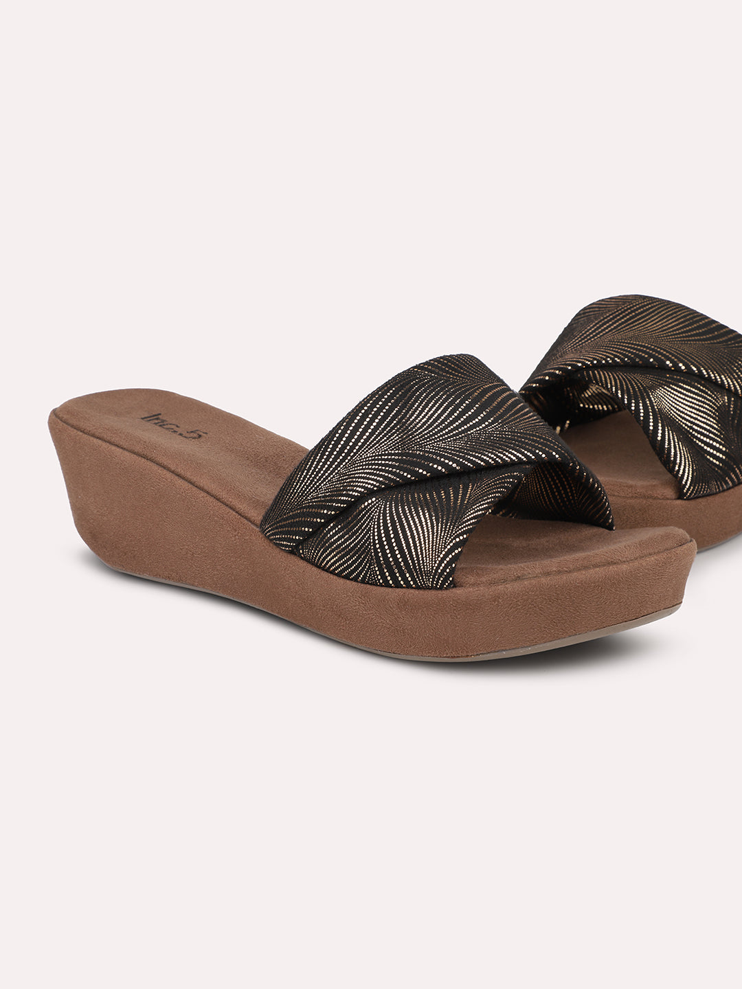 Women Antique Embellished Wedge Heels