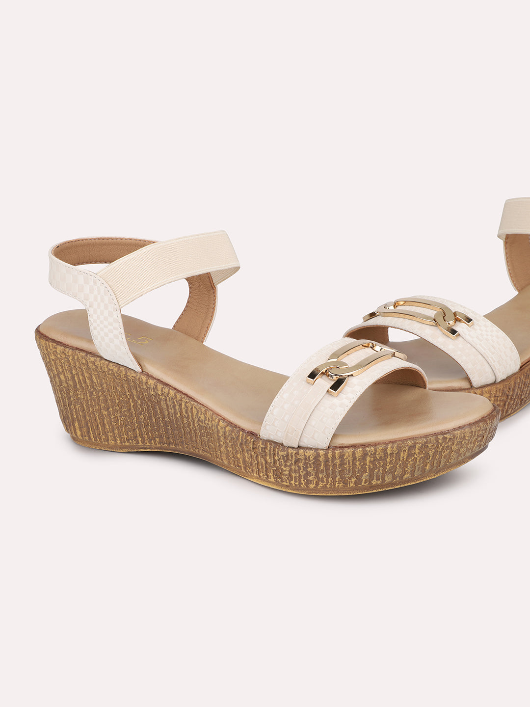 Women Cream Textured Wedge Heels With Buckles Details