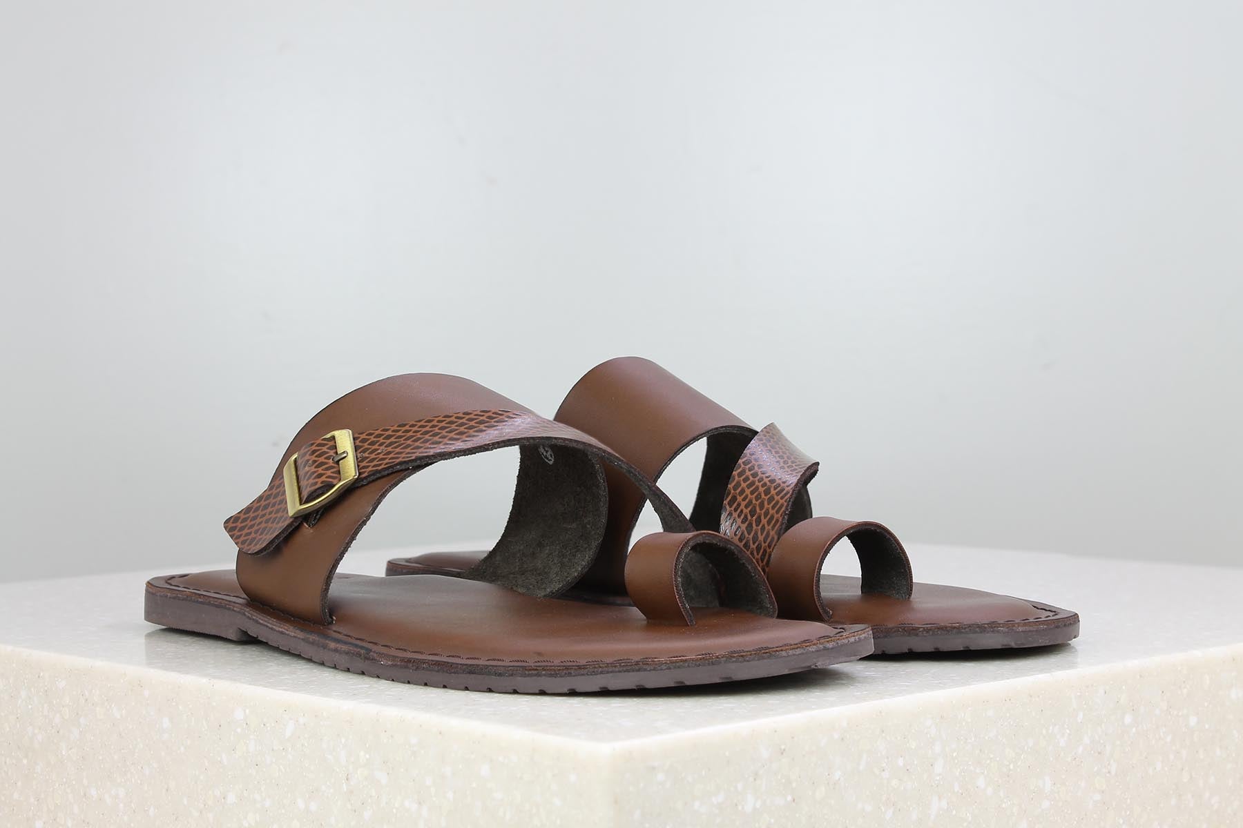 Privo sandals discount