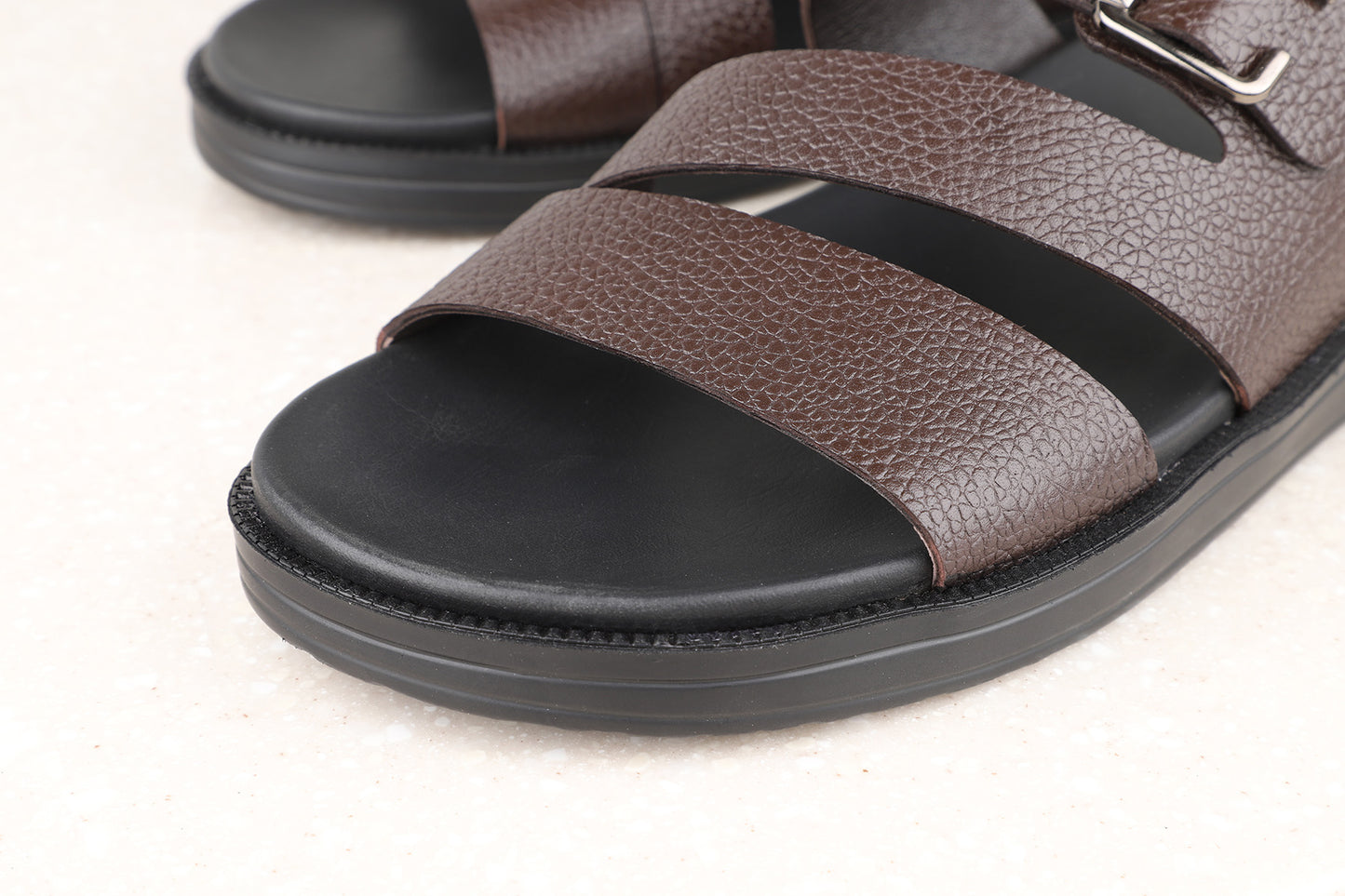 Atesber Thong Textured Sandal - Brown For Men