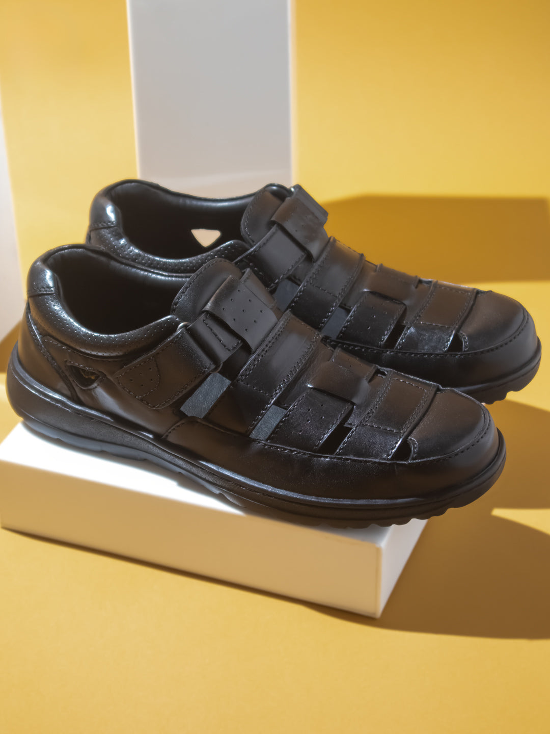 Atesber Black Striped Casual Sandal For Men's