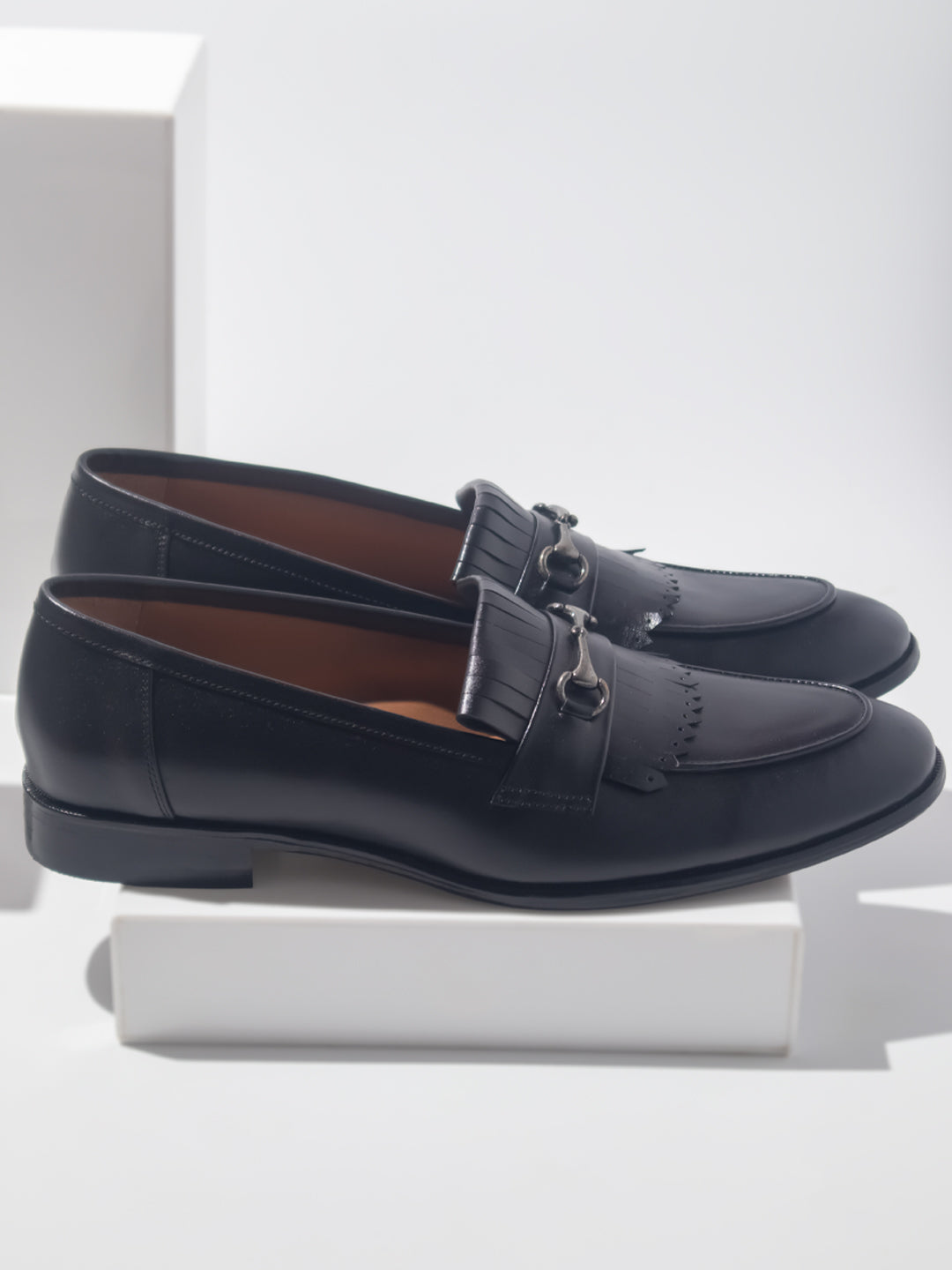 Atesber Black Textured Formal Loafer For Men