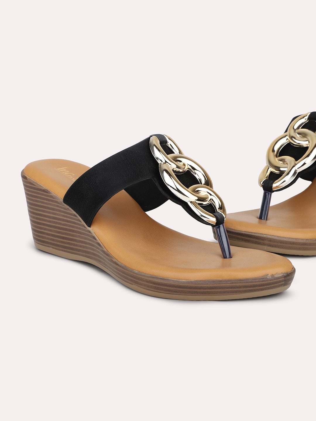 Women Black Open Toe Wedges With Buckles Detail