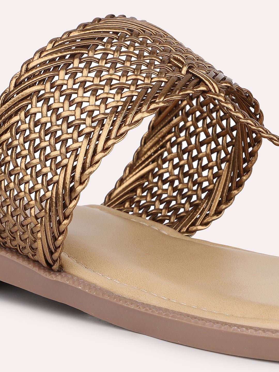 Women Antique T-Strape Woven Design One Toe Flats