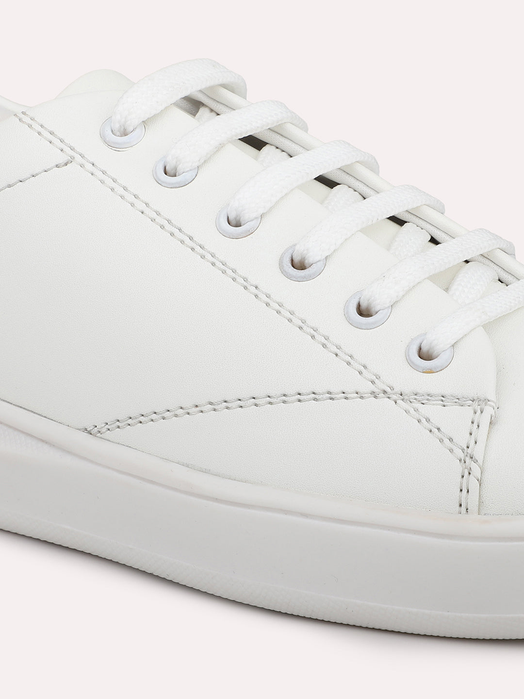 Women White Solid Casual Sneakers