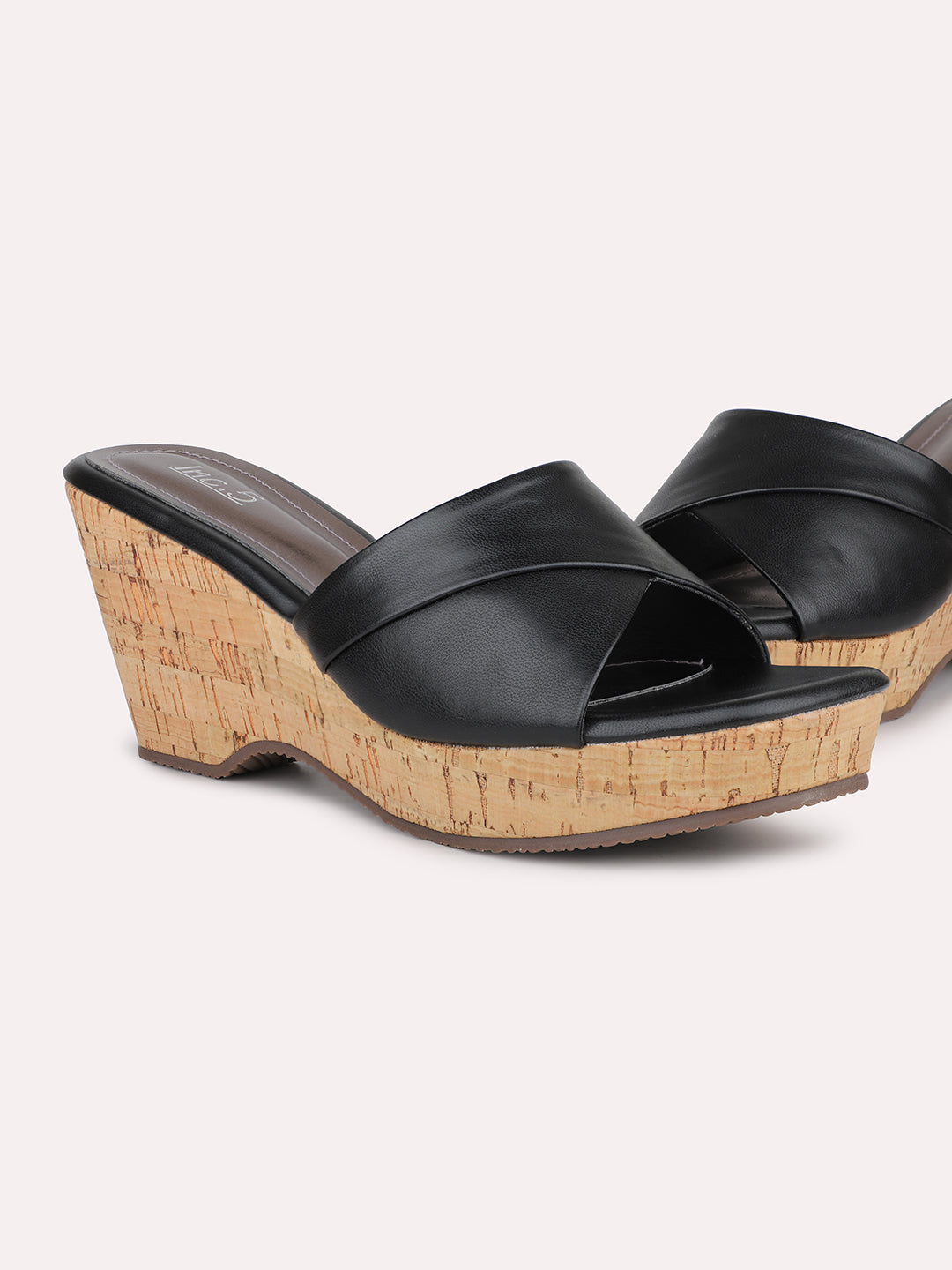 Women Black Open Toe Textured Detail Platform Heels