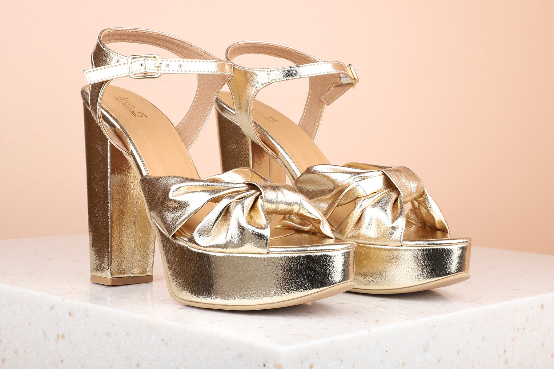 Buy Now Women Peach Wedge Heels – Inc5 Shoes