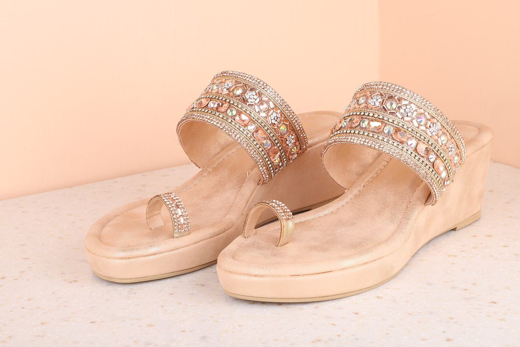 Womens sandals 2024 rose gold