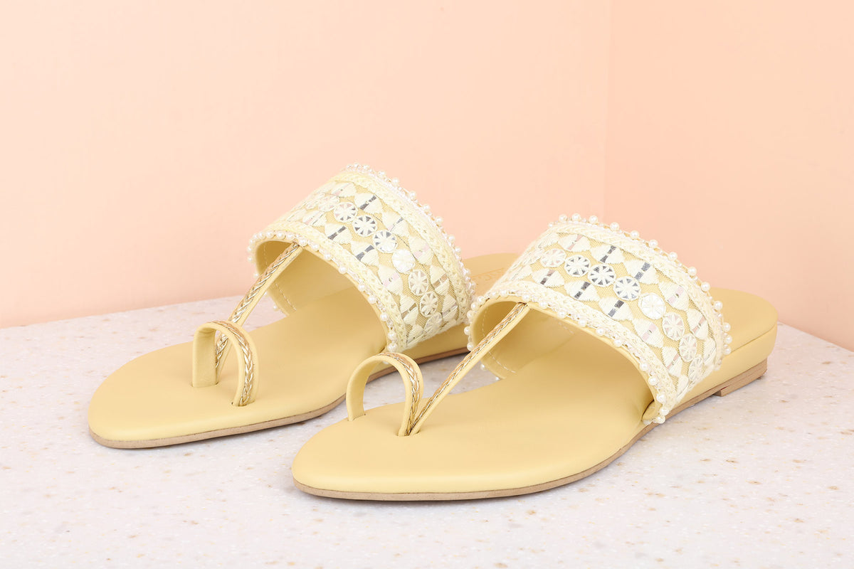 Women Yellow Ethnic One Toe Flats