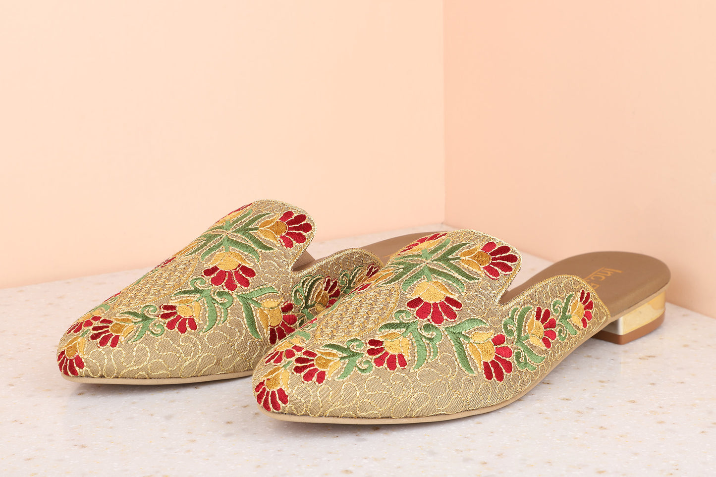 Women Antique Embroidered Ethnic Mules