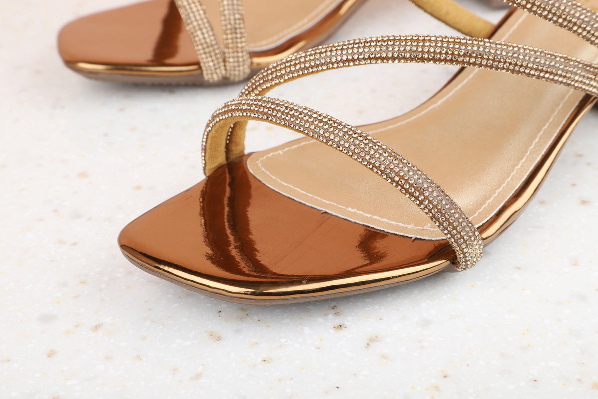 Women Antique Embellished Party Block Sandals