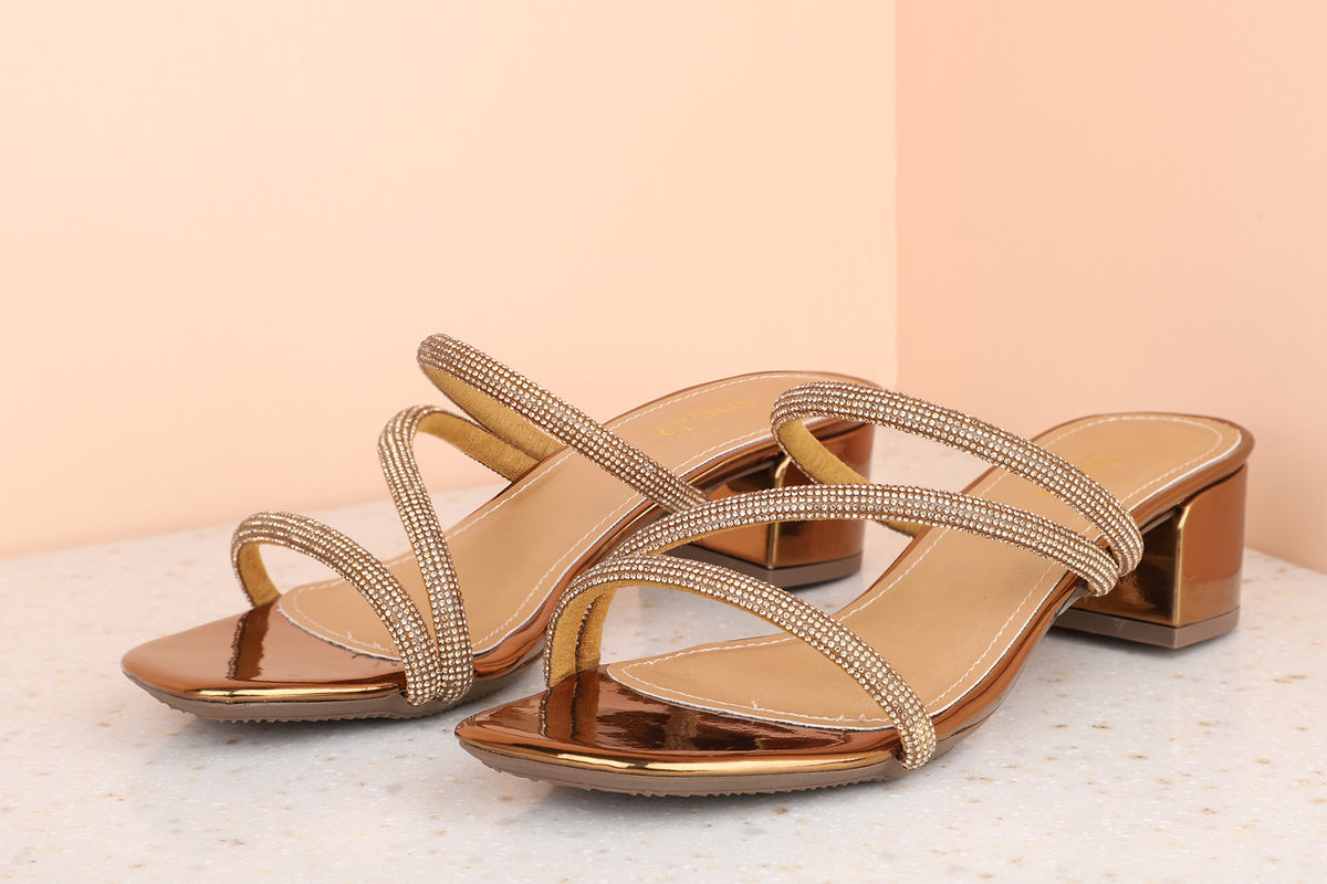 Women Antique Embellished Party Block Sandals