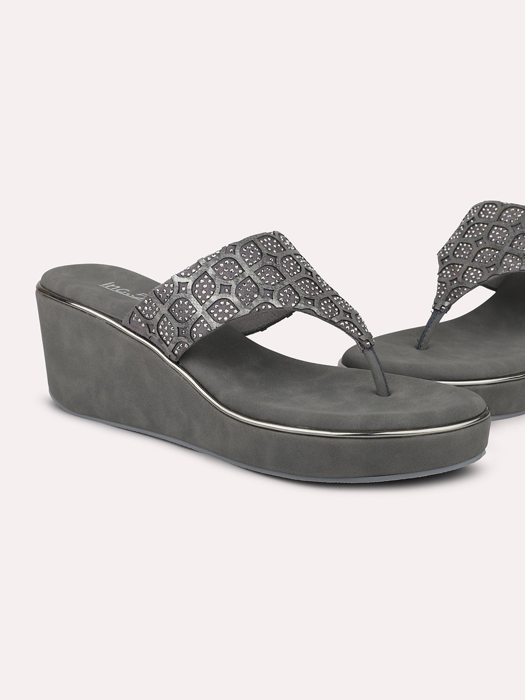 Women Pewter Embellished Wedges Sandals