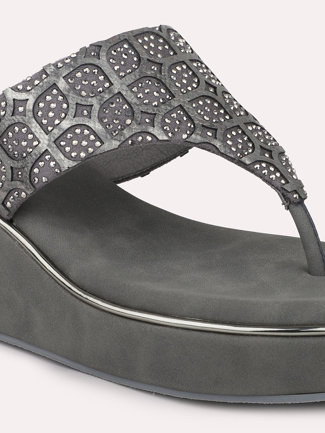 Women Pewter Embellished Wedges Sandals