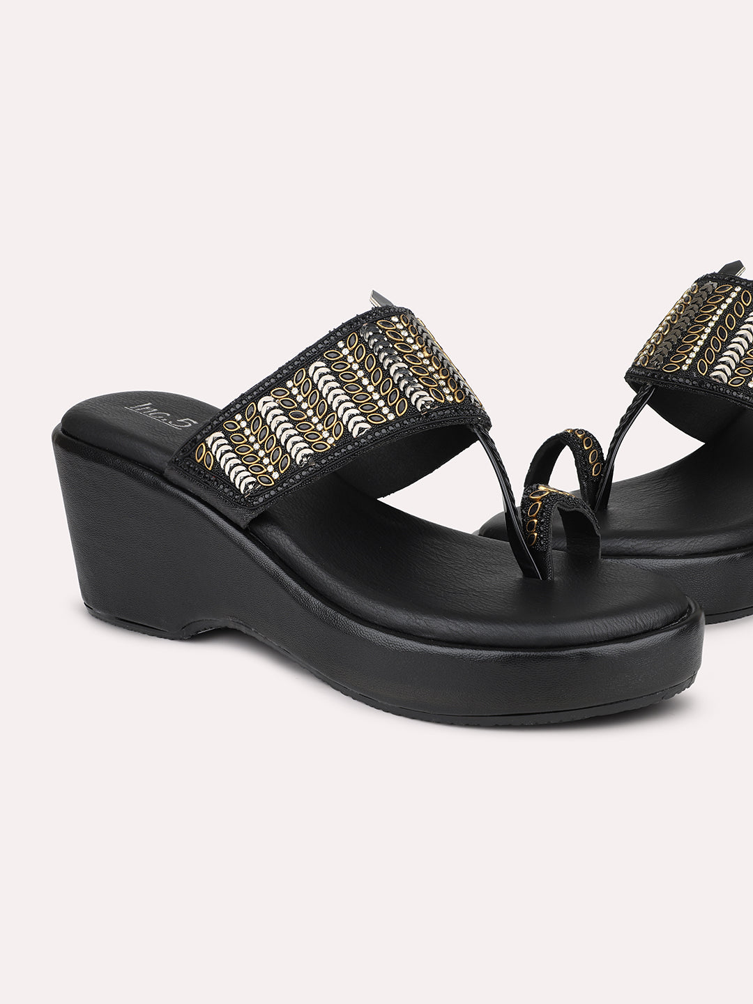 Women Black Embellished One Toe Wedges