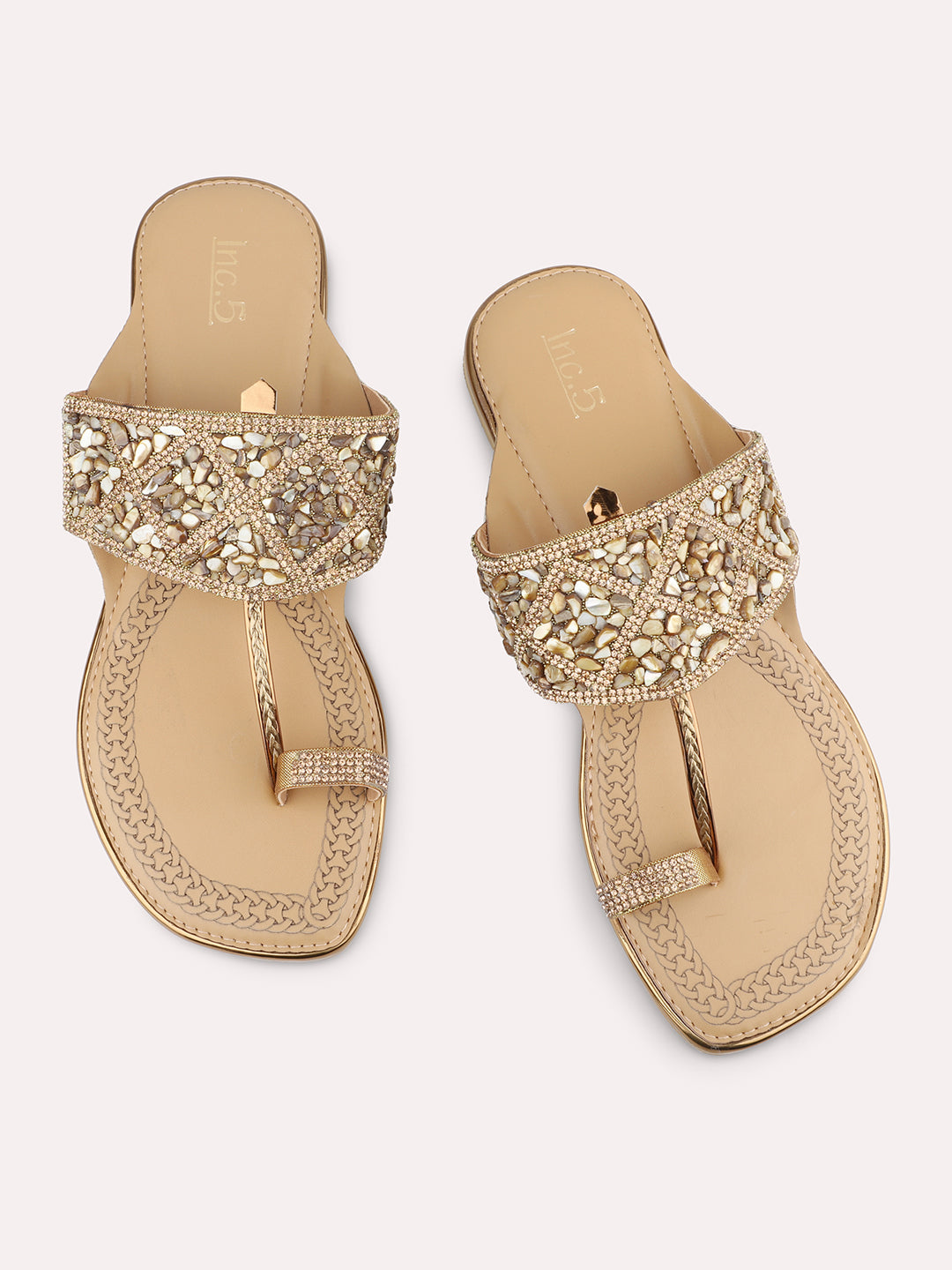 Women Antique Ethnic Embellished One Toe Flats