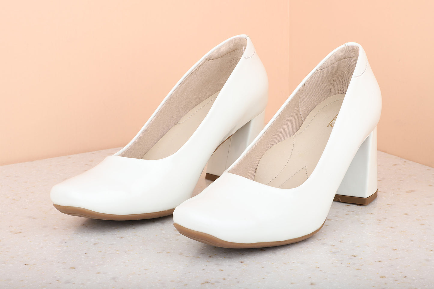 Women White Solid Block Pumps