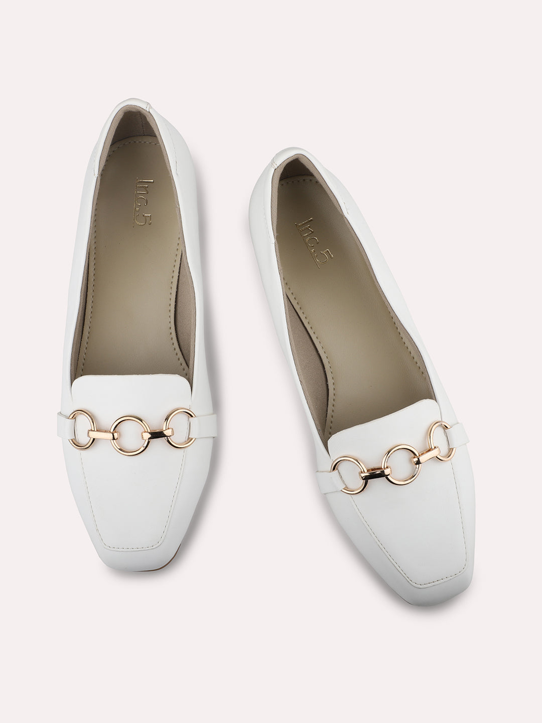 Women White Pumps