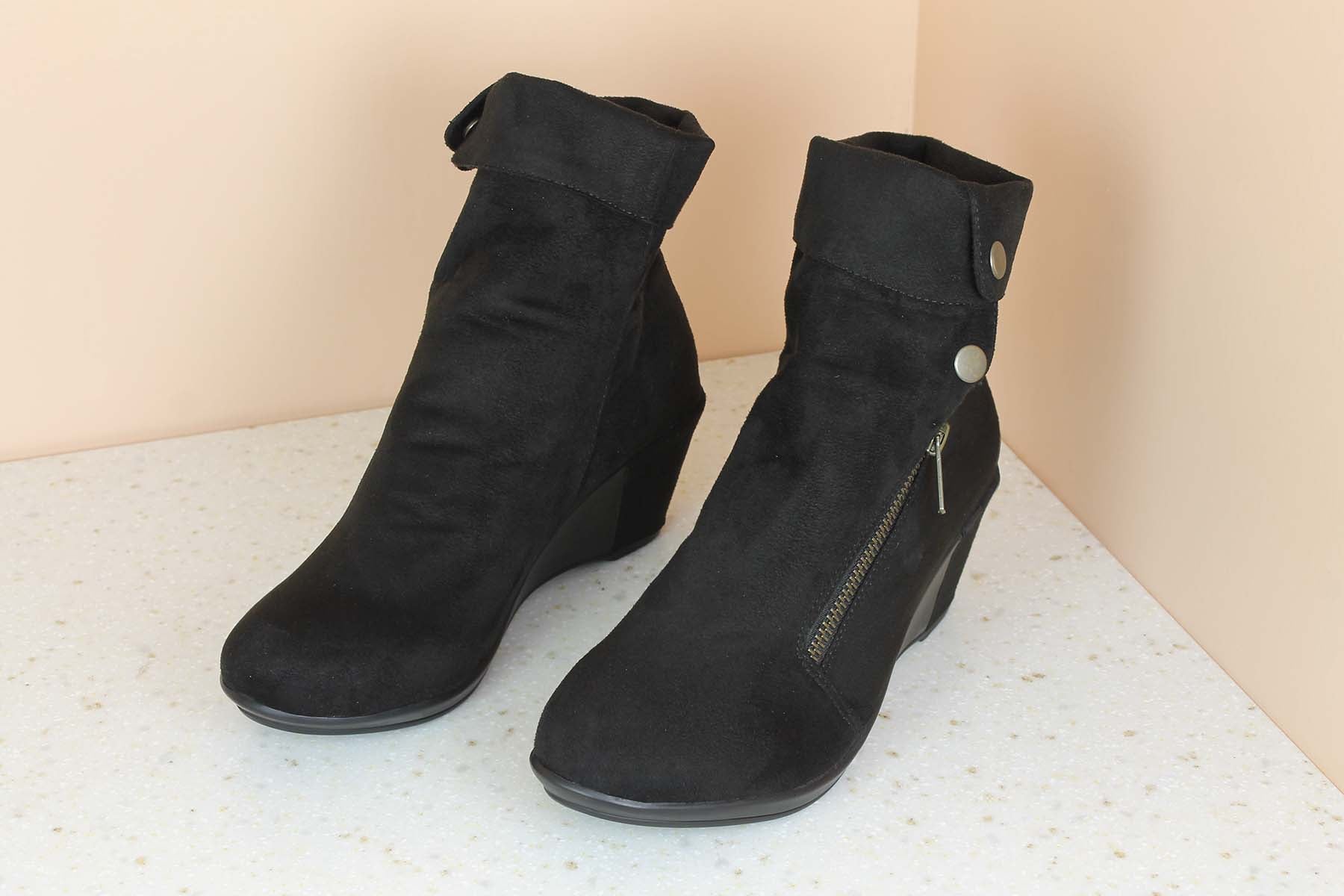 Inc suede boots hotsell