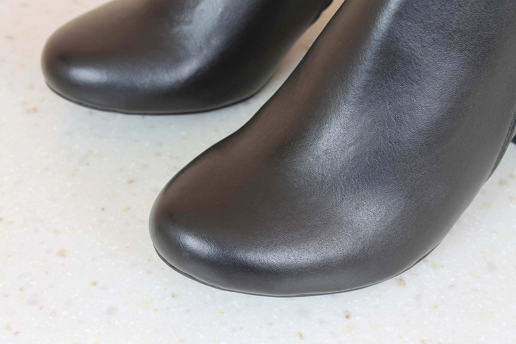 Buy Women’s Block Heel Boots – Modern Chic Comfort