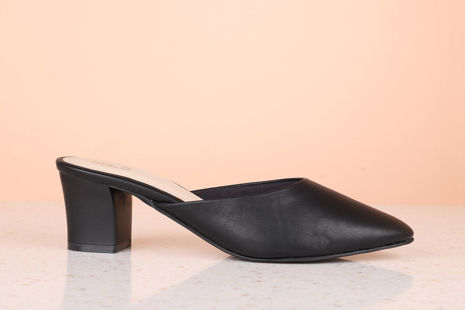 Block heel 2024 mules black