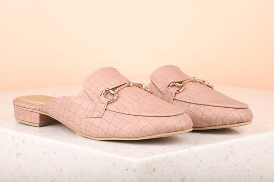 Women Peach Textured Ballerina Flats