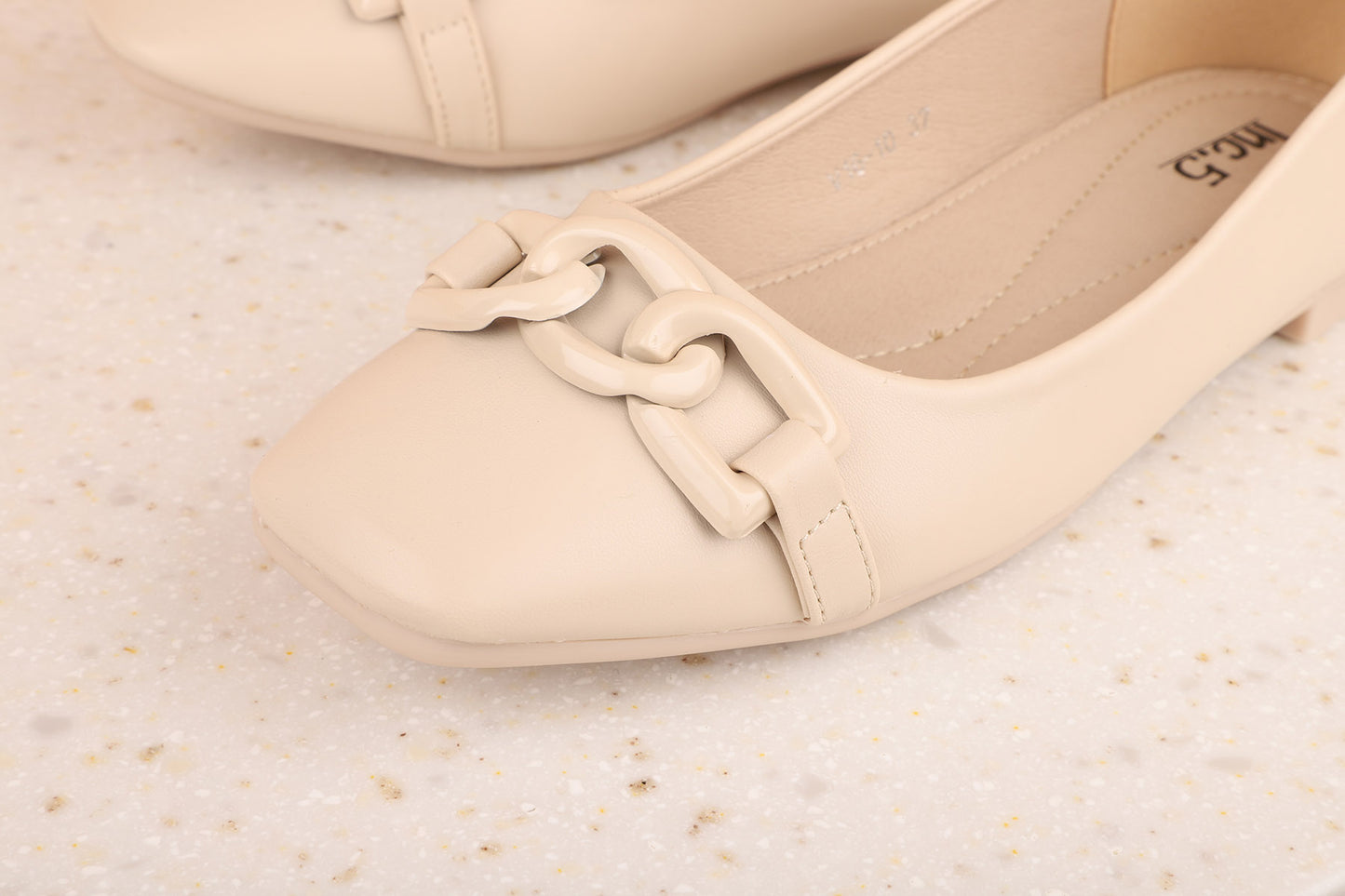 Women Beige Solid Buckles Flats Ballerinas